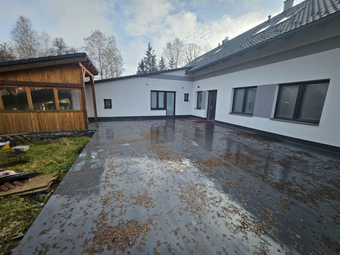 Pokládka dlažby